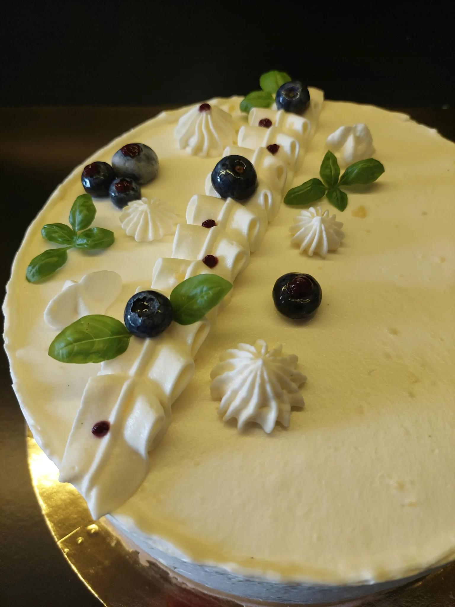 Vanília_és_áfonya_torta